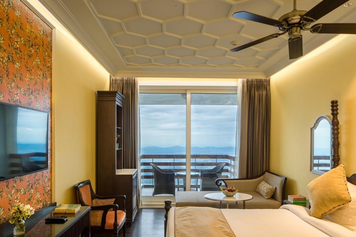 Royal Orchid Fort Resort Mussoorie Eksteriør billede