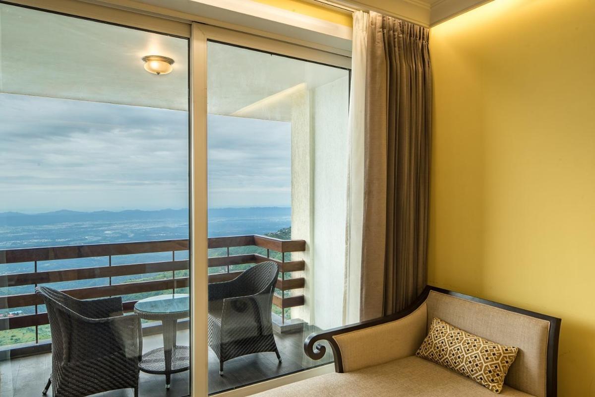 Royal Orchid Fort Resort Mussoorie Eksteriør billede