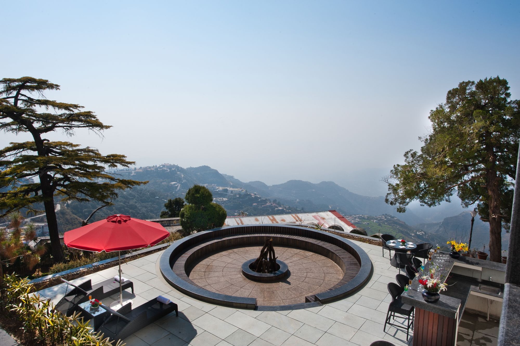 Royal Orchid Fort Resort Mussoorie Eksteriør billede