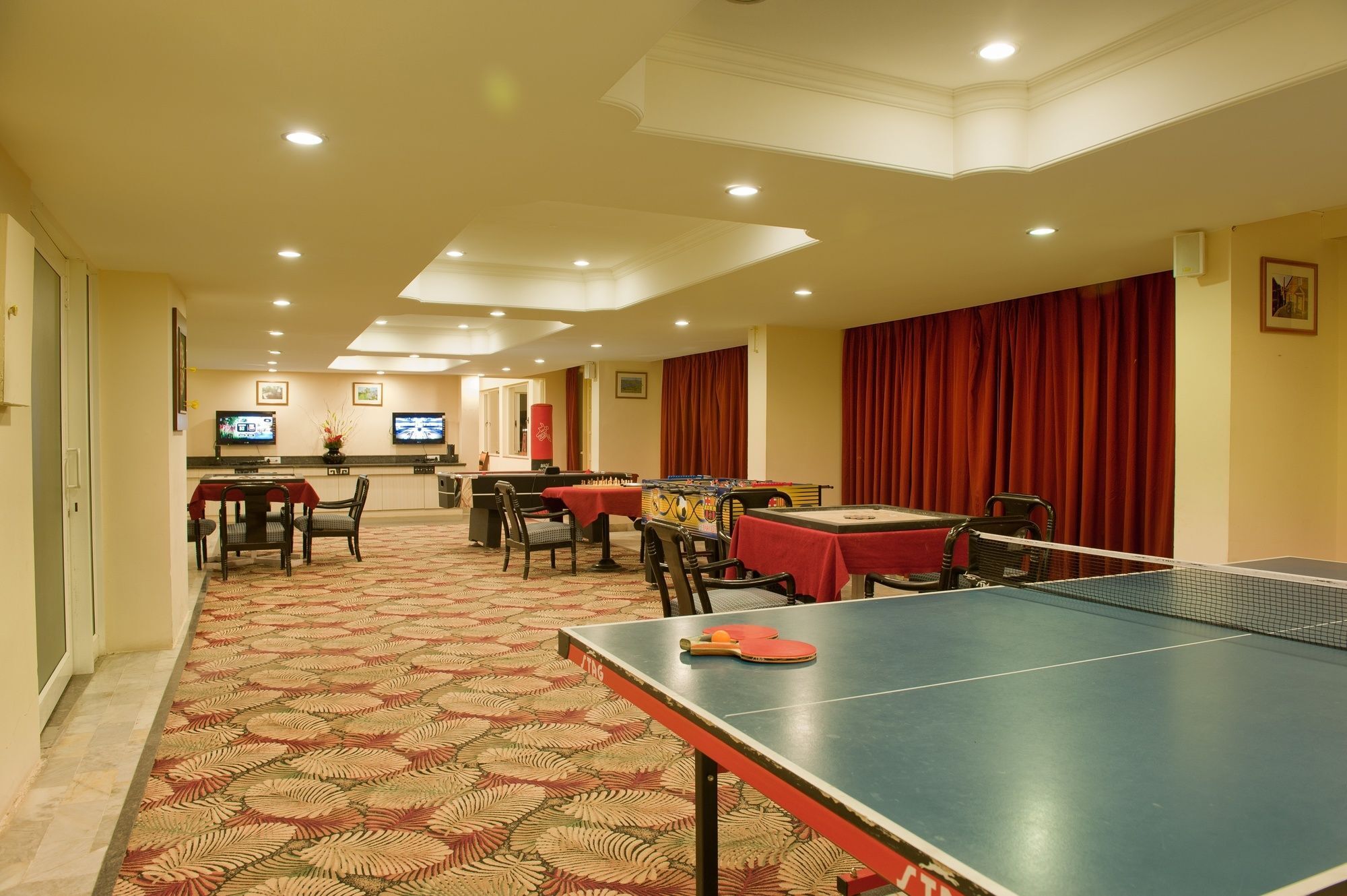 Royal Orchid Fort Resort Mussoorie Eksteriør billede